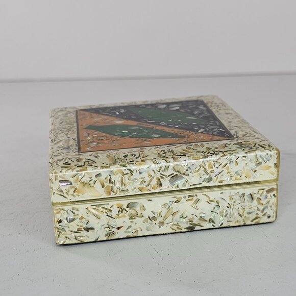Vintage Mosaic Trinket Box With Leaf Design Hinged Lid Mother Of Pearl - Picture 6 of 8